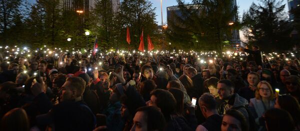 Rusya’nın Yekaterinburg kentinde yeşil alana yapılacak kilise protestolara neden oldu. - Sputnik Türkiye