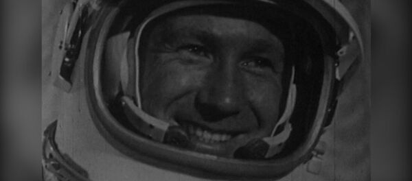 Kozmonot ve ressam: ilk uzay yürüyüşünü yapan Aleksey Leonov 85 yaşında - Sputnik Türkiye