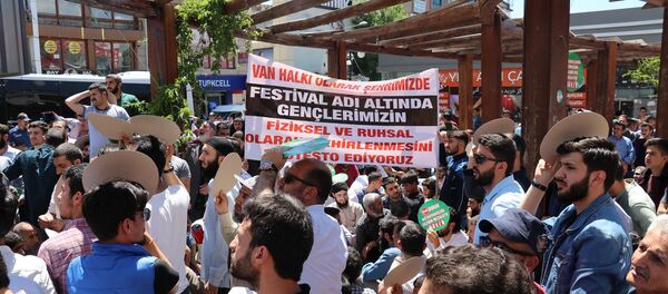 Gezgin Fest'e 'Ahlak Harekatı'ndan tepki - Sputnik Türkiye