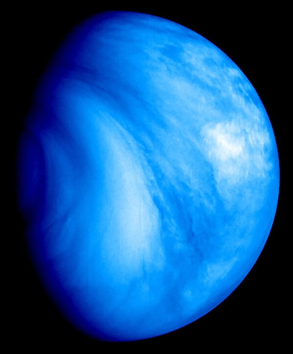 Yalancı Venüs’e hoş geldiniz. Bu bulutların hayat dolu görünüyor ama sadece asit yağdırıyor. - Sputnik Türkiye