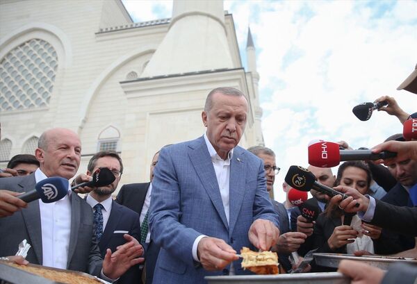 Erdoğan'dan S-400 açıklaması: Geri adım atmamız söz konusu değil - Sputnik Türkiye