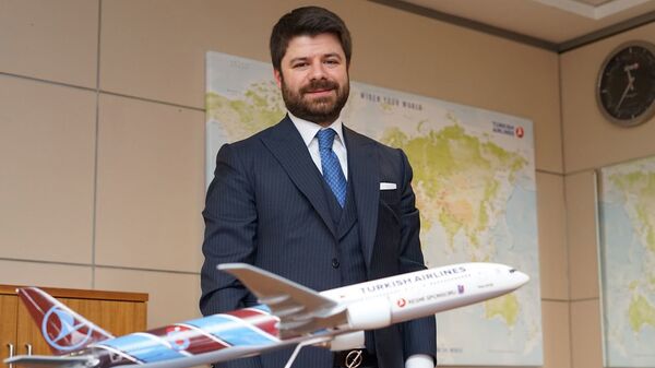 Türk Hava Yolları (THY) Basın Müşaviri Yahya Üstün - Sputnik Türkiye