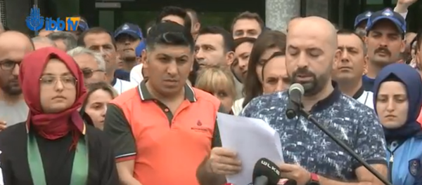 Bir grup İBB çalışanından İmamoğlu protestosu - Sputnik Türkiye