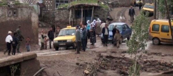 Ağrı'nın Diyadin ilçesinde sel 4 can aldı - Sputnik Türkiye