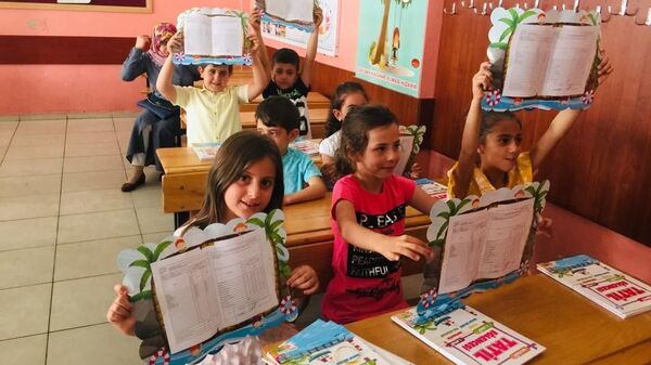 İlkokul, sınıf, öğrenci - Sputnik Türkiye