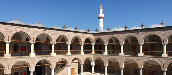 Manisa, ‘Muhteşem Yüzyıl’ dizisi sayesinde  Rus turistlerin ilgi odağına dönüşebilir - Sputnik Türkiye