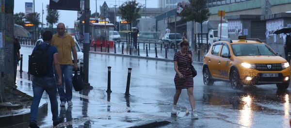 İstanbul - yağmur - Sputnik Türkiye