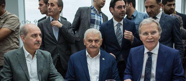 AK Parti İstanbul Büyükşehir Belediye Başkan adayı Binali Yıldırım - Sputnik Türkiye