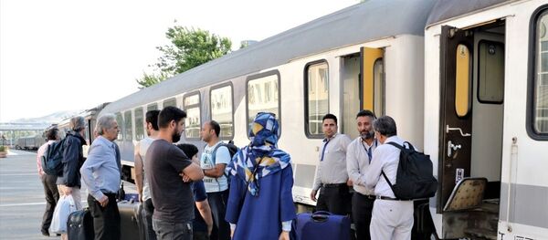 Tren - tren garı Tren - tren garı - Sputnik Türkiye