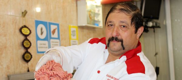 Türkiye Kasaplar Federasyonu Başkanvekili Osman Yardımcı Türkiye Kasaplar Federasyonu Başkanvekili Osman Yardımcı - Sputnik Türkiye