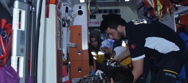 İçki içmesine tepki gösteren eşini öldürüp, intihara kalkıştı - Sputnik Türkiye