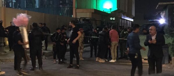 Iraklı göstericilerden Bahreyn Büyükelçiliğine baskın Iraklı göstericilerden Bahreyn Büyükelçiliğine baskın - Sputnik Türkiye