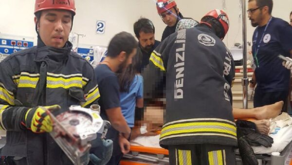 Denizli'de, cinsel organına elektrikli testere saplanan işçi, yaralandı - Sputnik Türkiye