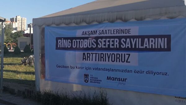 Mansur Yavaş'tan duraklara 'özür dileriz' yazısı - Sputnik Türkiye