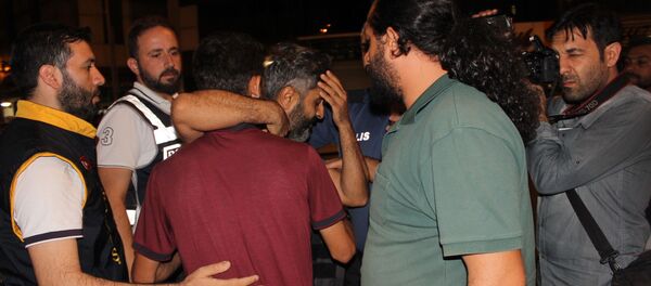 Amcasının kalbini kırdı, intihara kalkıştı - Sputnik Türkiye