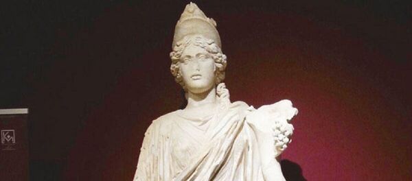 Statue of Tyche - Sputnik Türkiye