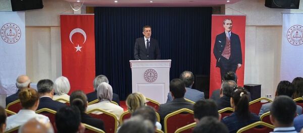 Ziya Selçuk - Sputnik Türkiye