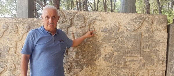 Osmaniye’de 3 bin yıllık duvar kabartmasında çiğ köfte ve marul çıktığı iddia edildi: Urfalılar tepkili - Sputnik Türkiye