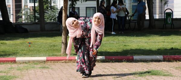 siyam ikizleri - Tanrıkulu kardeşler - Sputnik Türkiye