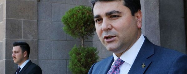 Gültekin Uysal Gültekin Uysal - Sputnik Türkiye