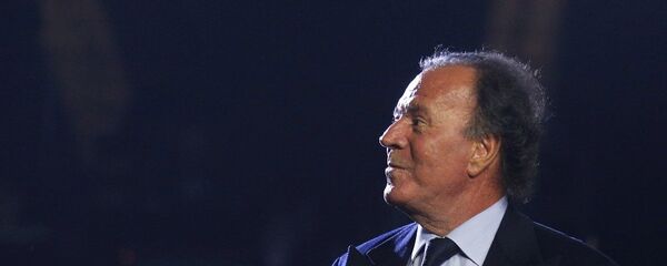 Julio Iglesias  - Sputnik Türkiye