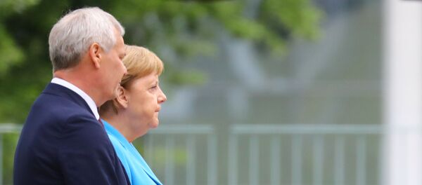 Angela Merkel- Antti Rinne  - Sputnik Türkiye