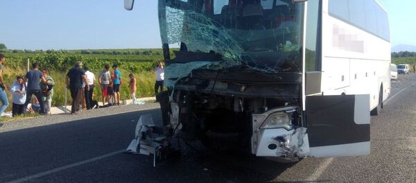 Manisa'da trafik kazası: İlk belirlemelere göre 5 ölü, 6 yaralı Manisa'da trafik kazası: İlk belirlemelere göre 5 ölü, 6 yaralı - Sputnik Türkiye