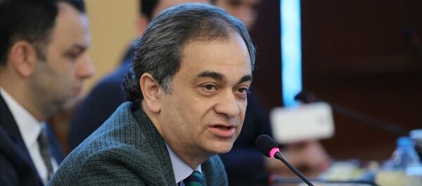 Hayri Baraçlı Hayri Baraçlı - Sputnik Türkiye