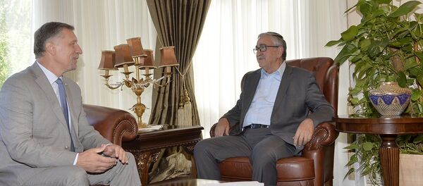 Kuzey Kıbrıs Cumhurbaşkanı Mustafa Akıncı - Rum yönetimi lideri Nikos Anastasiadis - Sputnik Türkiye