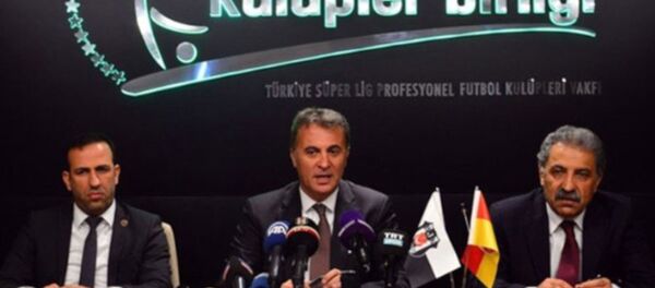 Kulüpler Birliği toplantısı sonrası başkan Fikret Orman, basın mensuplarına açıklamada bulundu. - Sputnik Türkiye