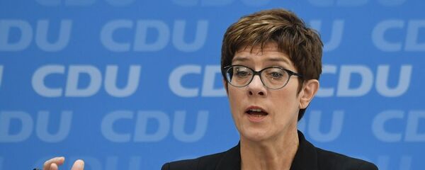 Annegret Kramp-Karrenbauer - Sputnik Türkiye