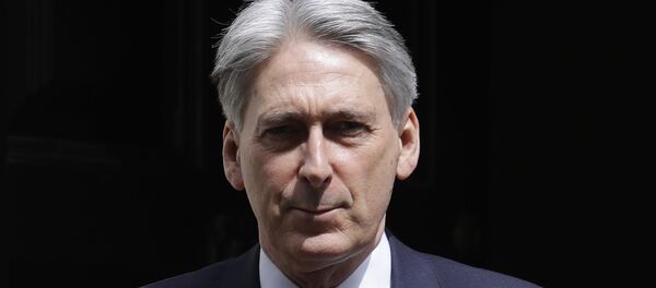 İngiltere Maliye Bakanı Philip Hammond İngiltere Maliye Bakanı Philip Hammond - Sputnik Türkiye