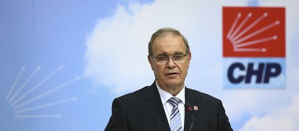 Faik Öztrak - Sputnik Türkiye