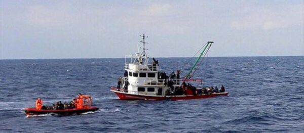 Libya açıklarında İtalyan balıkçı teknesine el konuldu  - Sputnik Türkiye