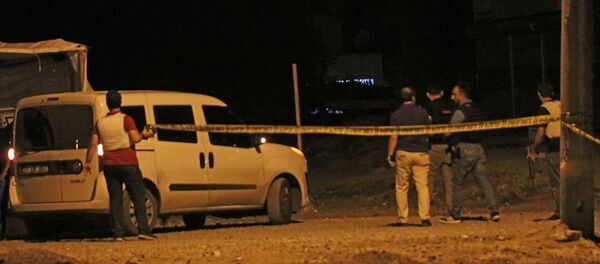 Diyarbakır'da zırhlı polis aracına saldırı - Sputnik Türkiye