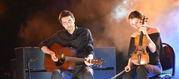 Yevgeniy Grinko, Marmaris'te konser verdi - Sputnik Türkiye