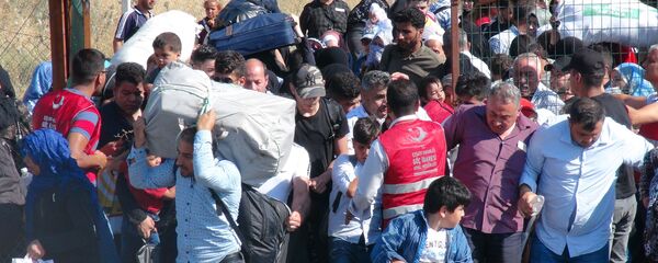 Ülkelerine dönen Suriyeliler - Sputnik Türkiye