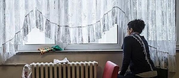 Kadın konukevi, sığınmaevi - Sputnik Türkiye