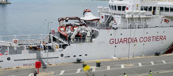 İtalyan sahil güvenlik gemisi Gregoretti - Sputnik Türkiye