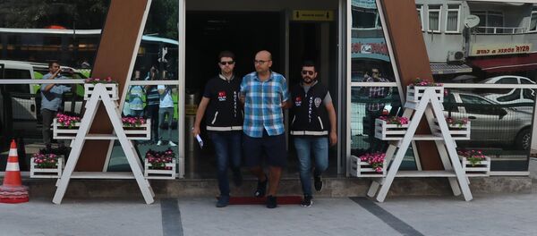 Kocaeli - Marketteki kadınlara dadanan sapık adliyeye sevk edildi - Sputnik Türkiye