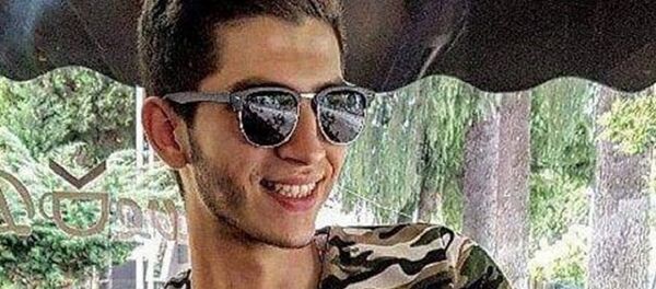 Sahile tuvaletini yapan adamın bıçaklayarak öldürdüğü genç - Sputnik Türkiye