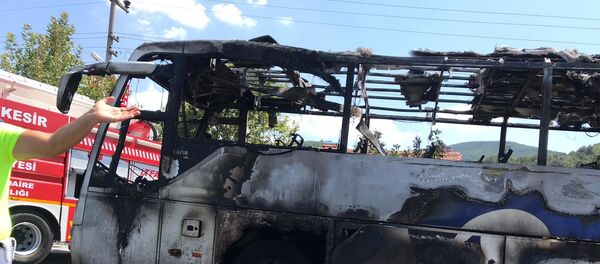 Balıkesir'de otobüs alev aldı - Sputnik Türkiye