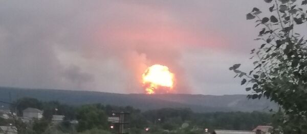 Sibirya’da Rusya ordusuna ait bir mühimmat deposunda yangın çıktı - Sputnik Türkiye