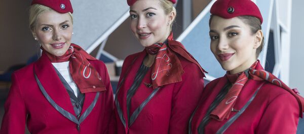THY'nin yeni ekip kıyafetleri tanıtıldı - Sputnik Türkiye