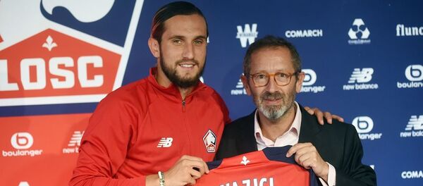 Yusuf Yazıcı ve Lille Kulübü'nün CEO'su Marc Ingla - Sputnik Türkiye