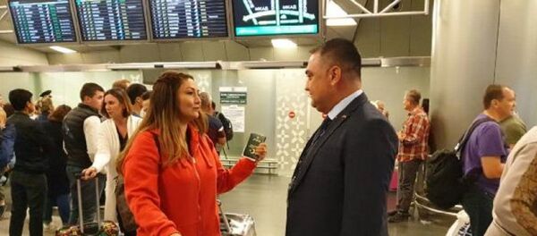 Rusya'ya vizesiz ilk Türk yolcu giriş yaptı - Sputnik Türkiye