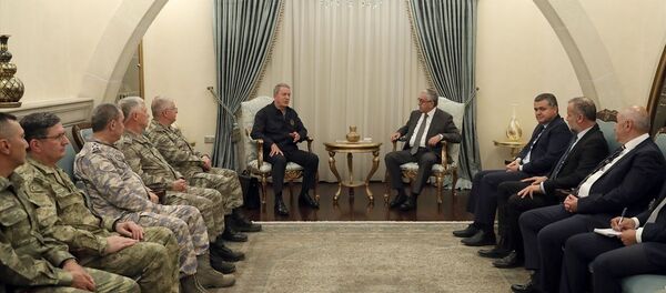 Akar ve TSK'nin Komuta Kademesi Kuzey Kıbrıs'ta - Sputnik Türkiye