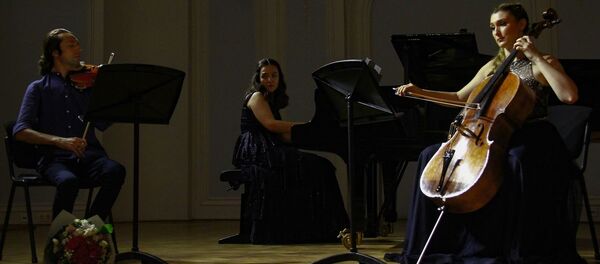 Rusya'nın başkenti Moskova'da, 13. 'Dostları Topluyoruz' Uluslararası Müzik Festivali  - Sputnik Türkiye