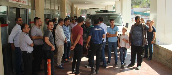 Ölen babasının cesedini morgdan çıkarıp acile getirdi - Sputnik Türkiye