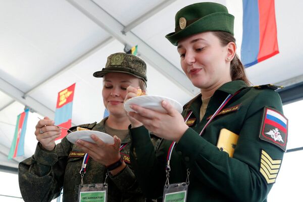 Army-2019 Oyunlarının kadın katılımcıları - Sputnik Türkiye